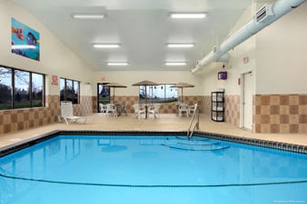 Hotel BAYMONT BY WYNDHAM DUBUQUE (Dubuque)